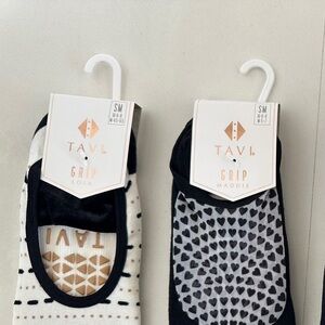 Women's Grip Socks - Black and White